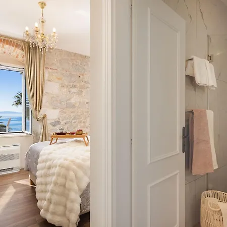 招待所 Luxury & - Riva & Sea View In Diocletian Palace