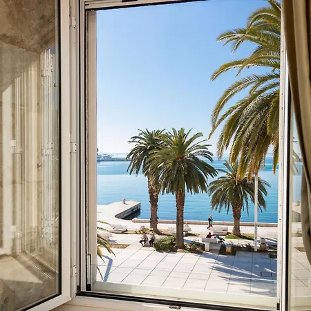 Luxury & - Riva & Sea View In Diocletian Palace 招待所 *