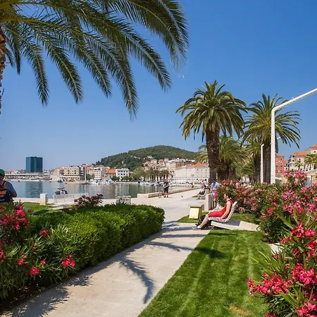 招待所 Luxury & - Riva & Sea View In Diocletian Palace *
