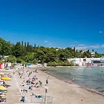 Apartment Luxury & - Main Promenade, Sea & View In Diocletian Palace Split
