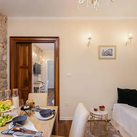 Luxury & - Main Promenade, Sea & View In Diocletian Palace 4* Split