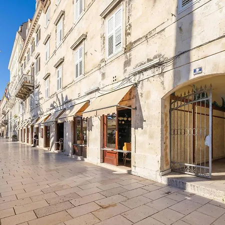 Apartment Luxury & - Main Promenade, Sea & View In Diocletian Palace Split