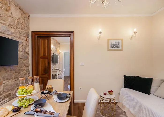Luxury & - Main Promenade, Sea & View In Diocletian Palace * Split