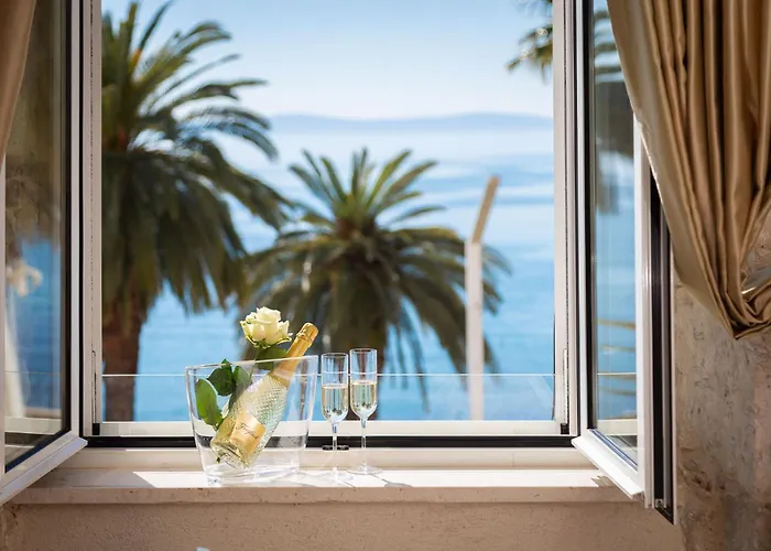 Luxury & - Main Promenade, Sea & View In Diocletian Palace Appartement *