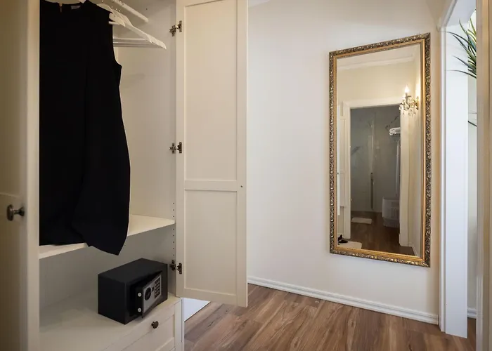 Luxury & - Main Promenade, Sea & View In Diocletian Palace Split