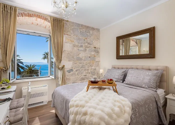 Luxury & - Main Promenade, Sea & View In Diocletian Palace Appartement Split