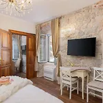 Luxury & - Main Promenade, Sea & View In Diocletian Palace Apartman *
