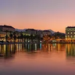 Luxury & - Main Promenade, Sea & View In Diocletian Palace Apartman Split