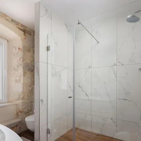 Pensjonat Luxury & - Main Promenade, Sea & View In Diocletian Palace