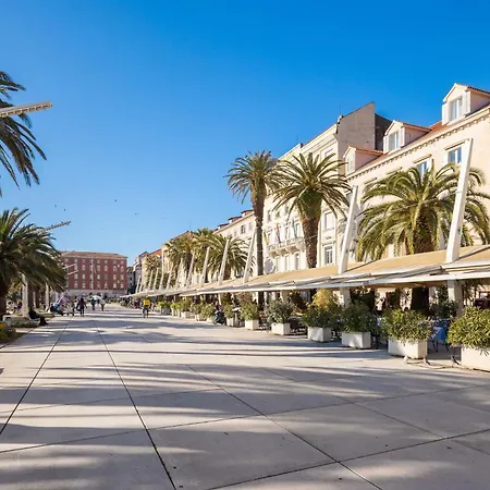Pensjonat Luxury & - Main Promenade, Sea & View In Diocletian Palace