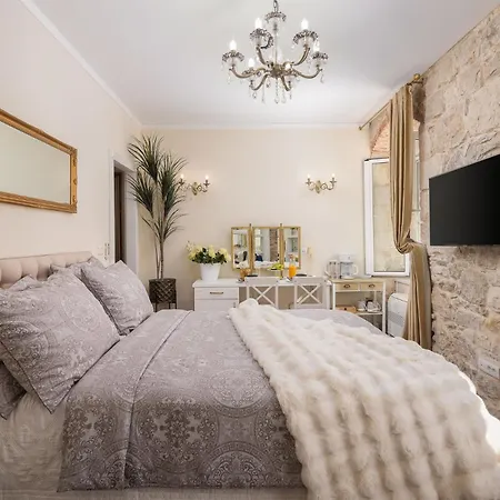 Luxury & - Main Promenade, Sea & View In Diocletian Palace Pensjonat