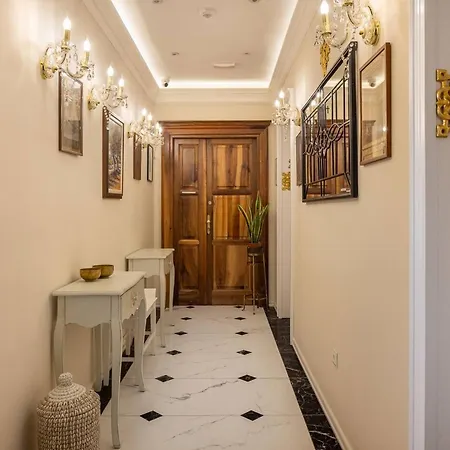 Apartment Luxury & - Main Promenade, Sea & View In Diocletian Palace Split