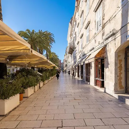 Apartment Luxury & - Main Promenade, Sea & View In Diocletian Palace Split